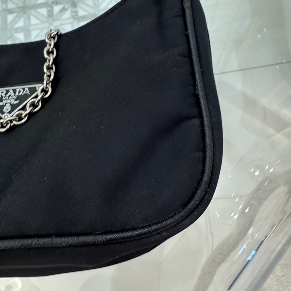 Prada Re-Edition 2005 Re-Nylon bag Mini Hobo Convertible Chain Strap Black - Picture 13 of 16